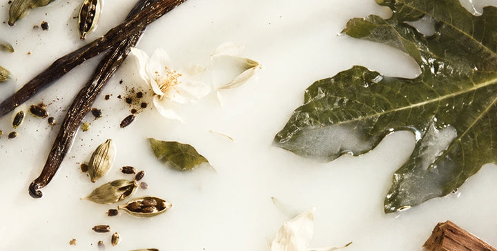 Almizcle & Higo · Blanco